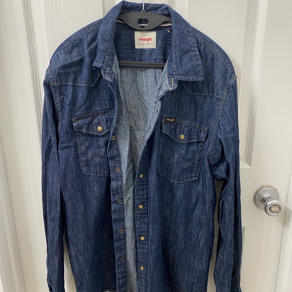 Wrangler denim long sleeve button up